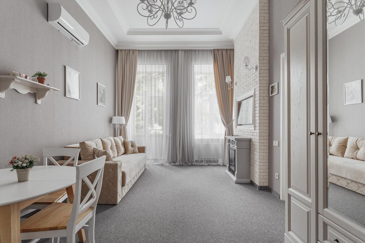 Apartments Maisonº11 Odesa Exterior photo