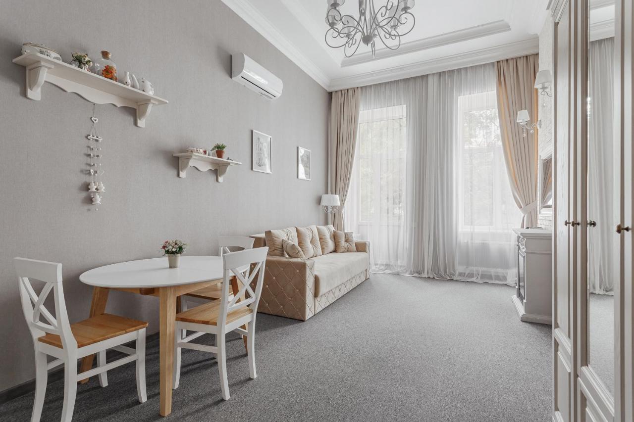 Apartments Maisonº11 Odesa Exterior photo
